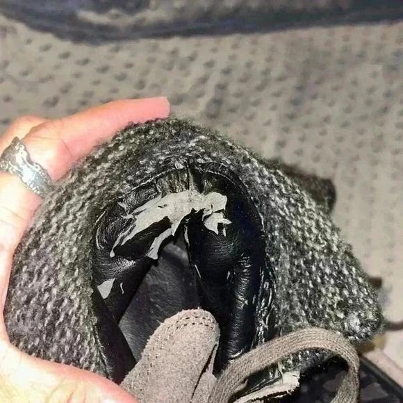 Lucky Brand Gray Suede Lace Up‎ Boots w/ Sweater Cuffs, Size 7 - Picture 7 of 7